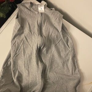 Halo Gray Zip-Up Sleeveless Sleepsack XL 18-24 Months